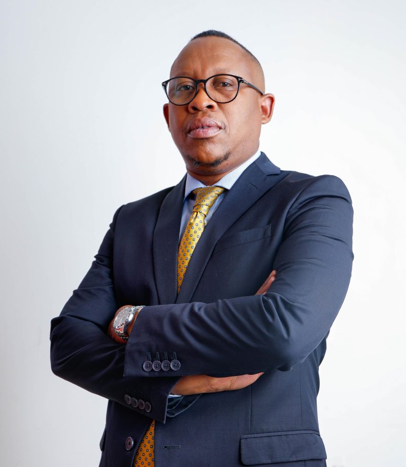 Emolemo Peter Kesitilwe, CEO